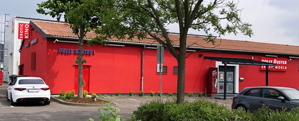 Start Aussensicht DollyBusters